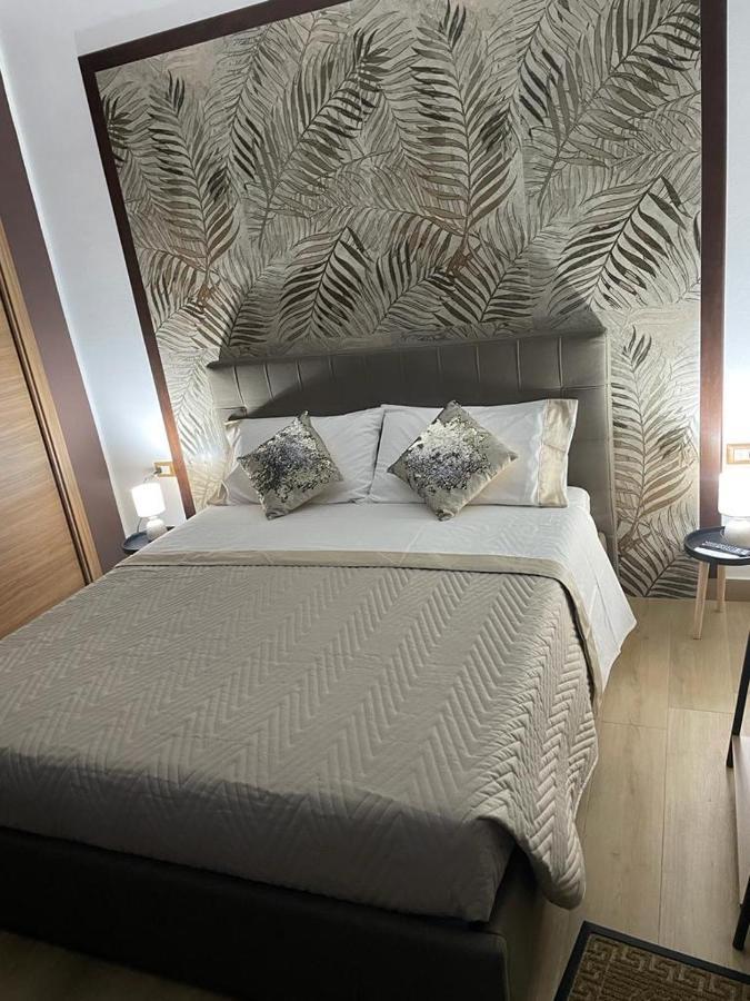 Residence Gordon Carini Ngoại thất bức ảnh